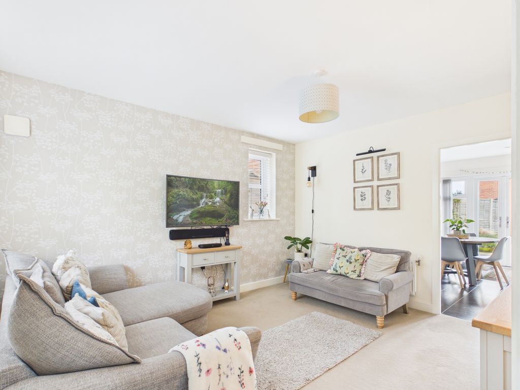 Property photo 2 of 31 Cam02366G0-Pr0150-Still002