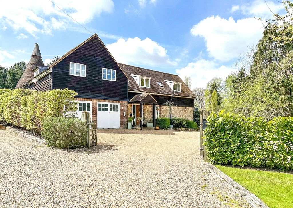 Property photo 1 of 27 Picture No. 34