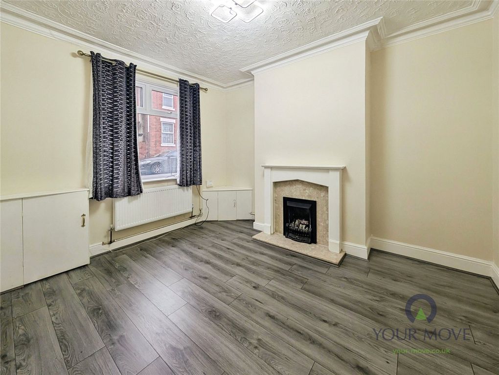 Property photo 2 of 8 Living Room