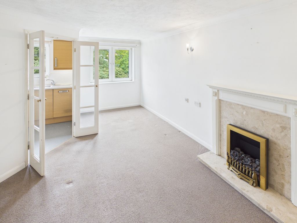 Property photo 3 of 10