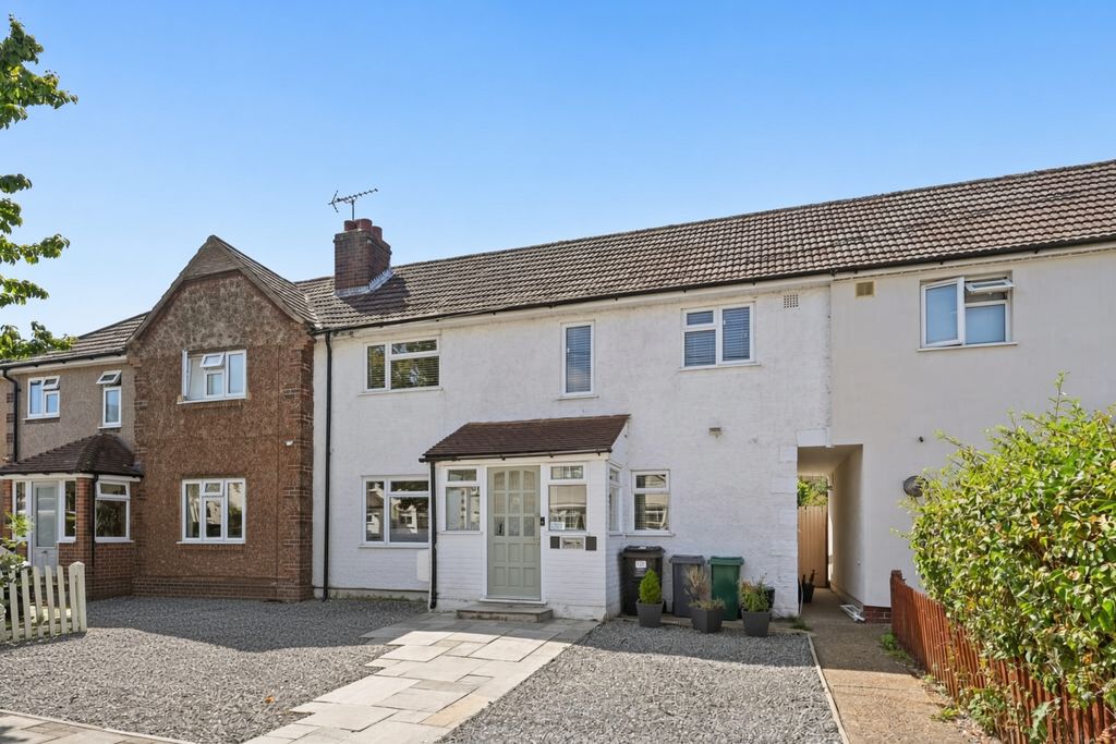 Property photo 1 of 11