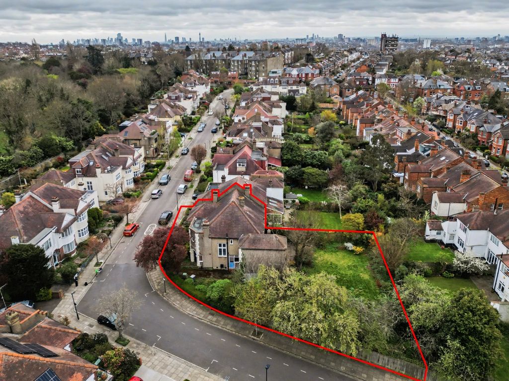 Property photo 3 of 6 4627284