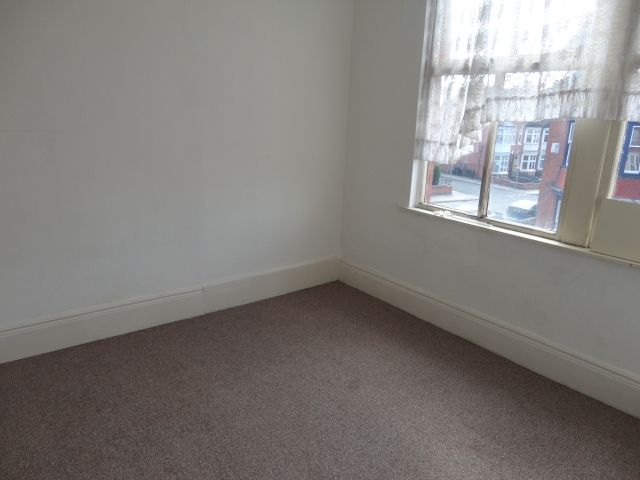 Property photo 1 of 4