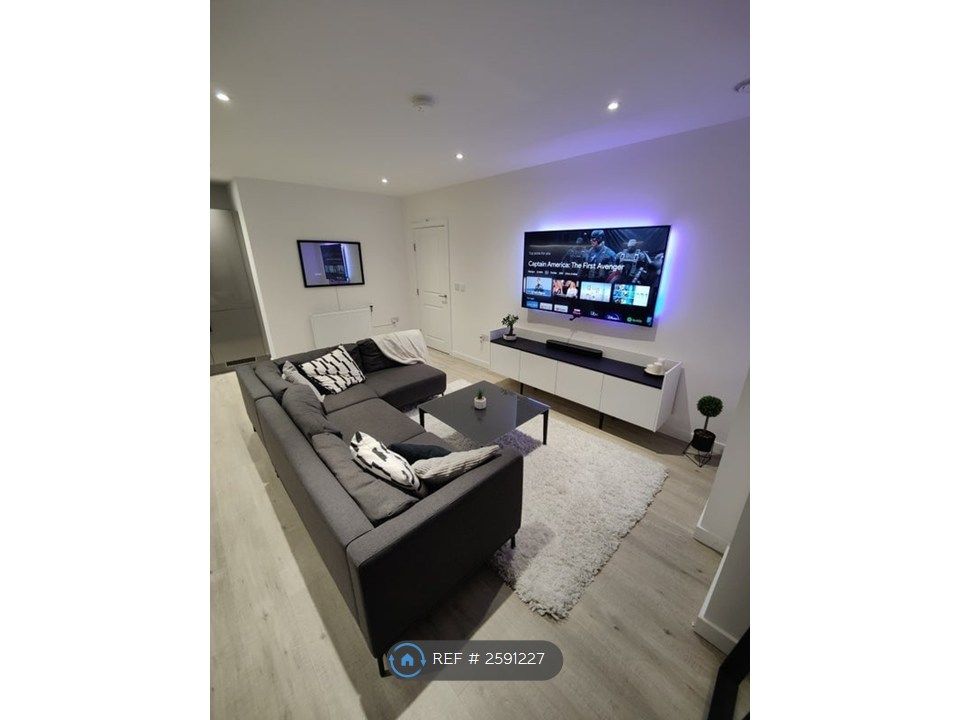 Property photo 3 of 7