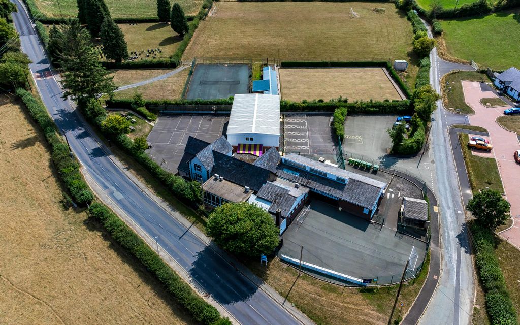 Property photo 1 of 37 1