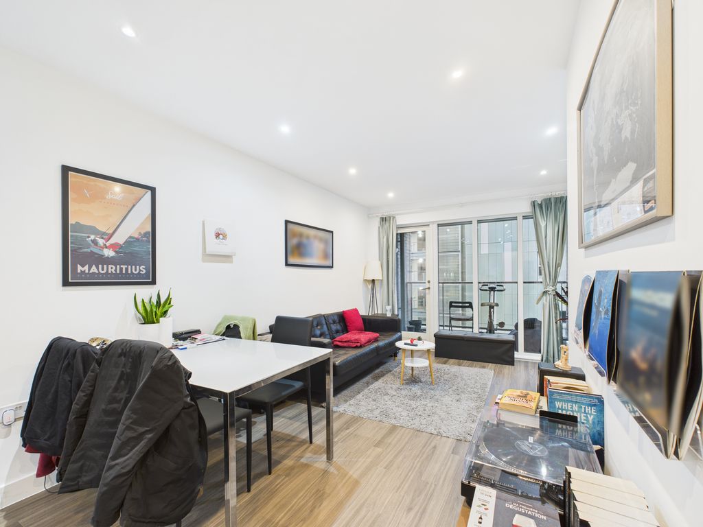 Property photo 2 of 12