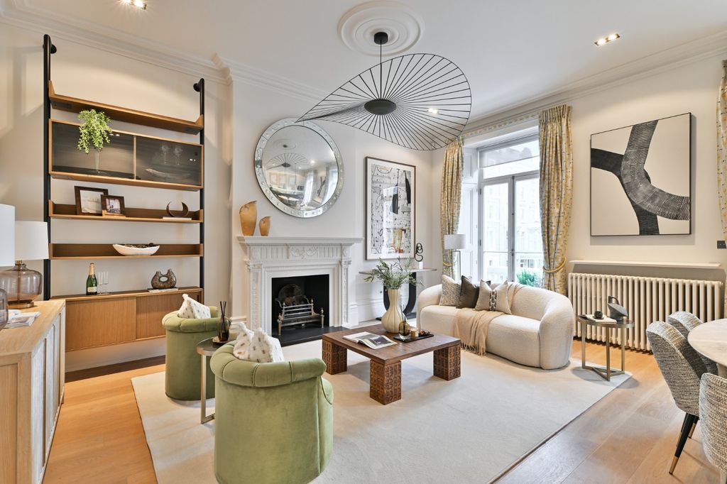 Property photo 1 of 26 Reception Room