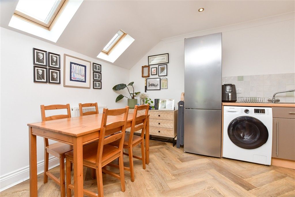 Property photo 1 of 22 Kitchen / Lounge / Diner