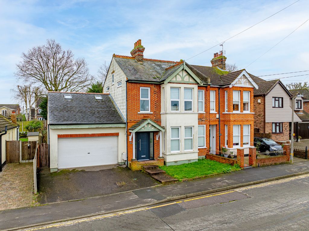 Property photo 1 of 37