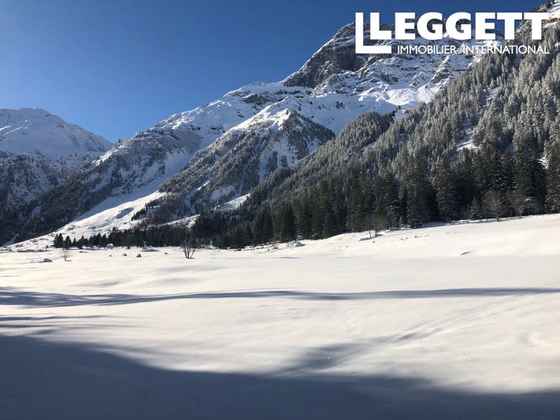 Property photo 3 of 3