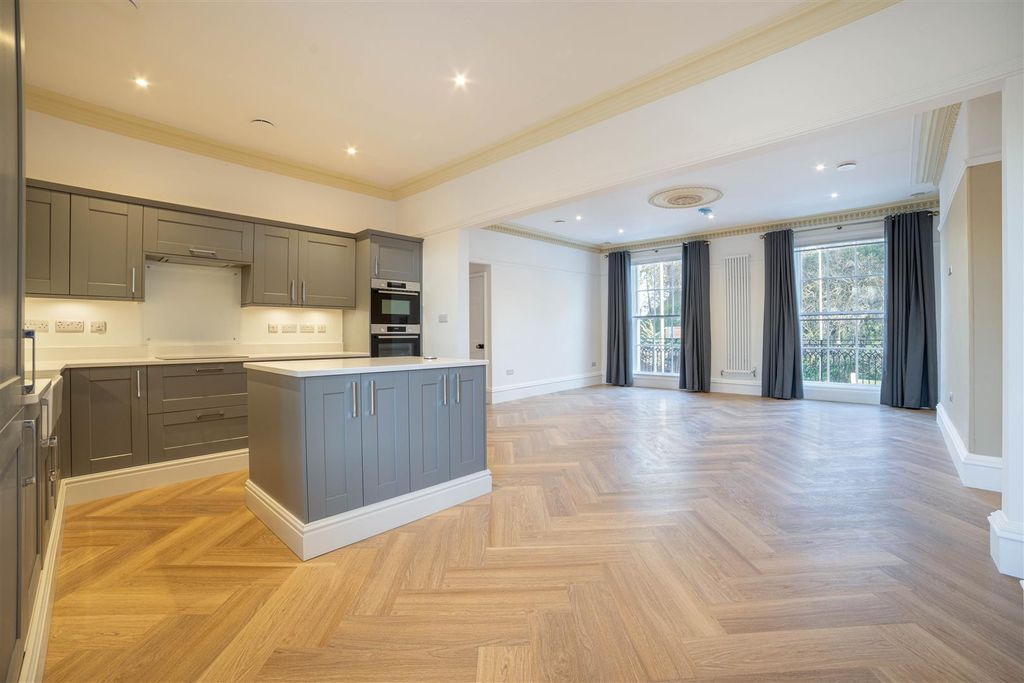 Property photo 2 of 17 231A9317-Edit.Jpg