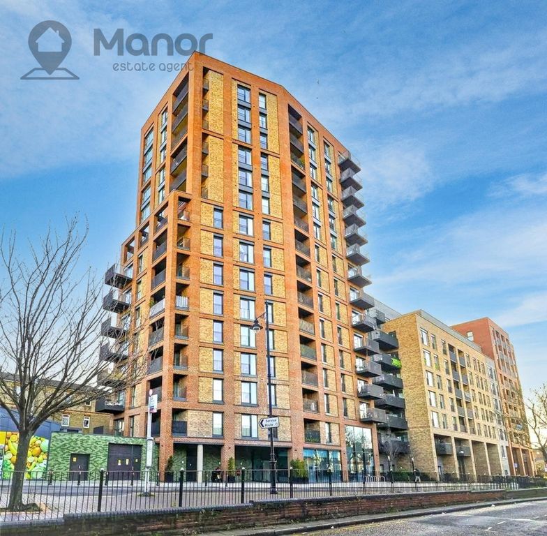 Property photo 1 of 10 Building