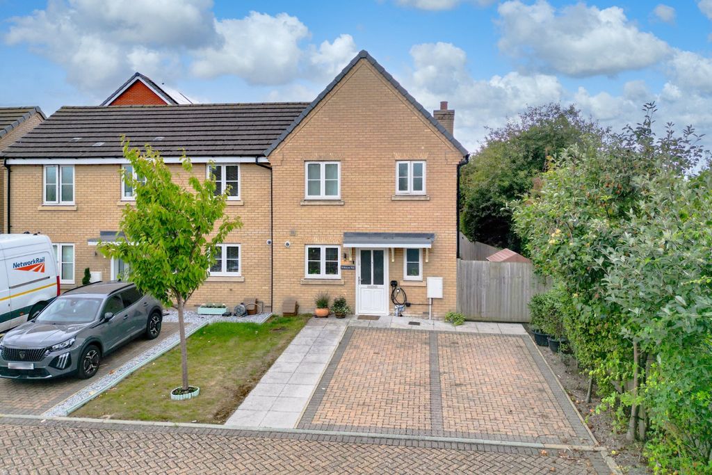 Property photo 1 of 16 4513230