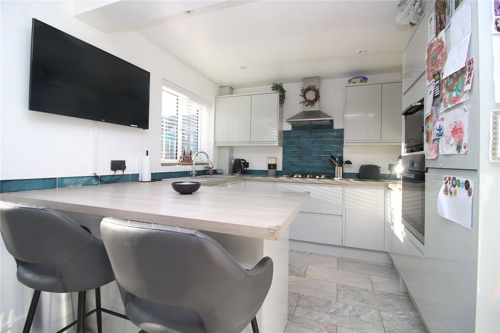 Property photo 2 of 12 Picture No. 03