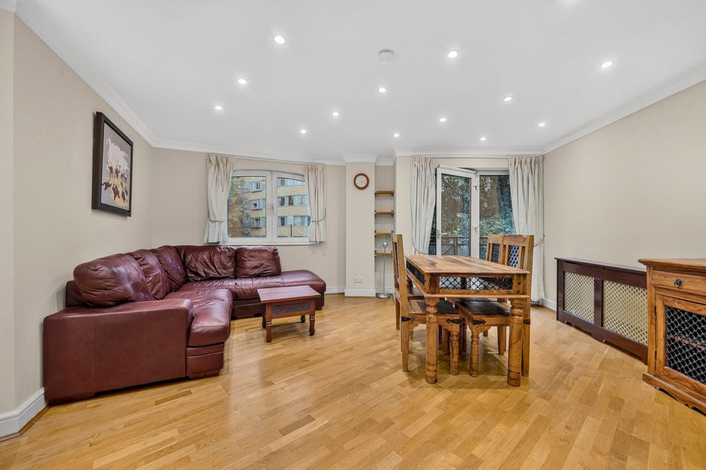 Property photo 3 of 15