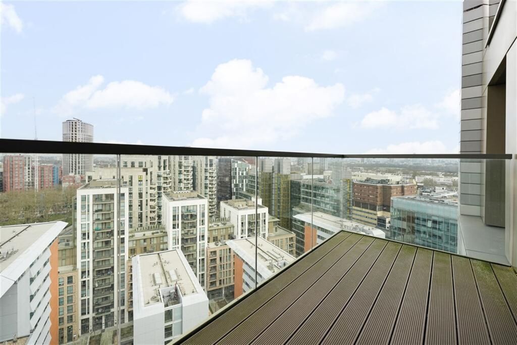 Property photo 1 of 15 (Main)