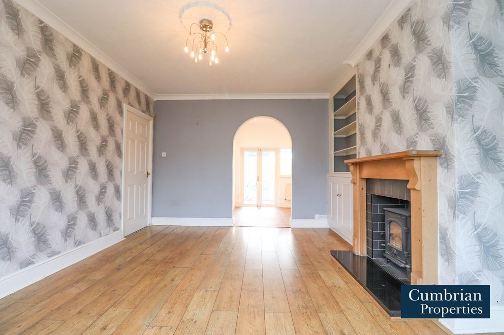 Property photo 2 of 18 Dining Lounge