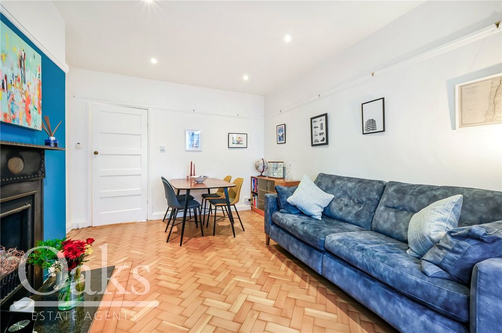 Property photo 3 of 8 Picture No. 06