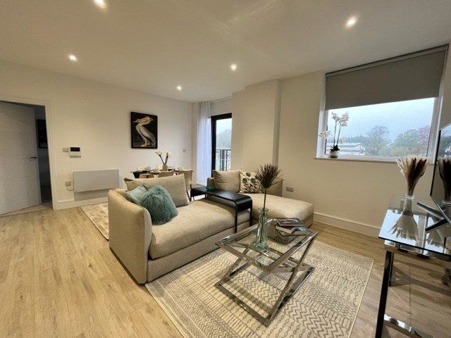 Property photo 2 of 7 Picture No. 17