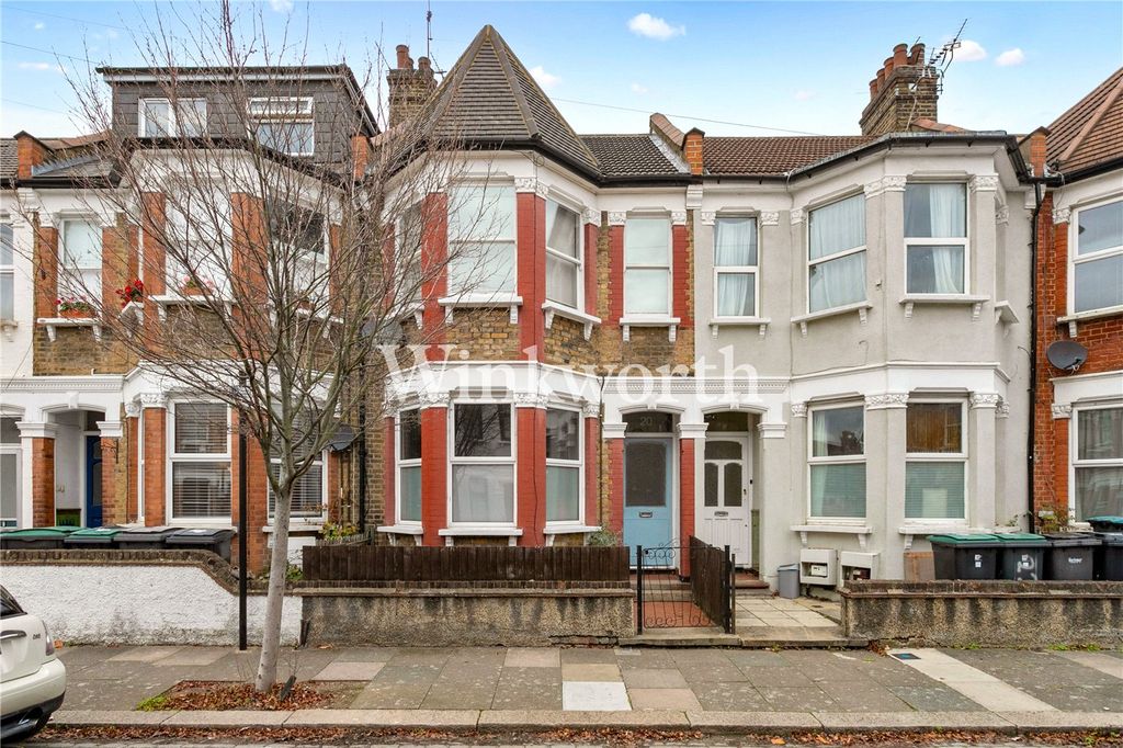 Property photo 2 of 16 Picture No. 21