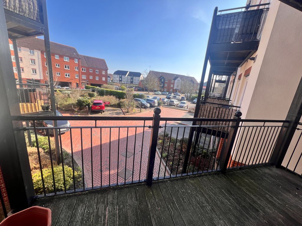 Property photo 3 of 8