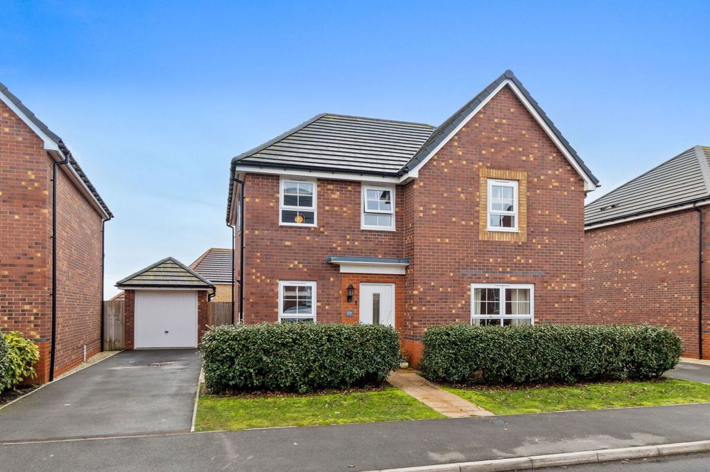 Property photo 1 of 24