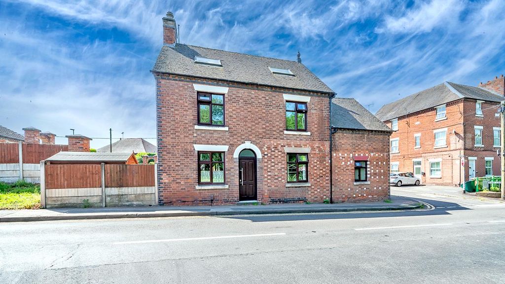 Property photo 1 of 37 Webbs-45.Jpg