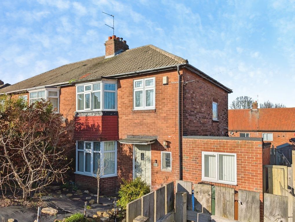 Property photo 1 of 13 Photo 6