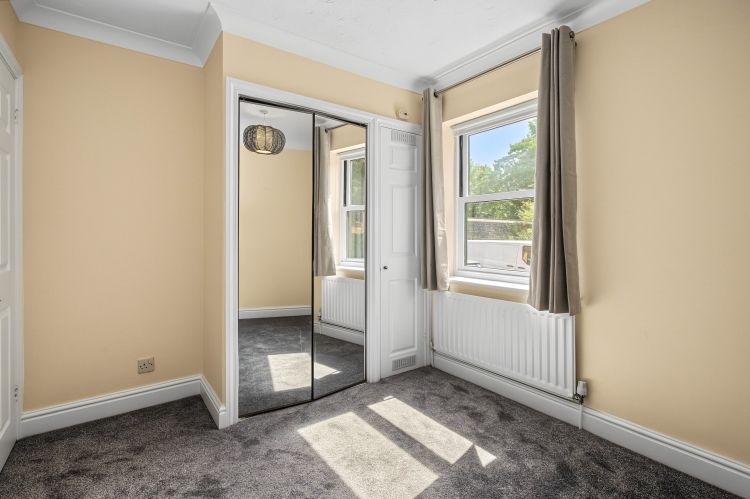 Property photo 3 of 7 336826