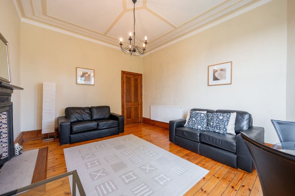 Property photo 3 of 10 Picture No. 02