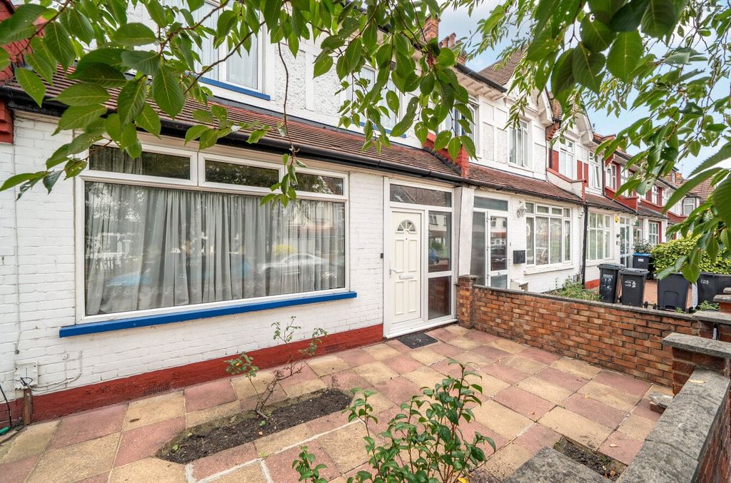 Property photo 1 of 15 Picture No. 40
