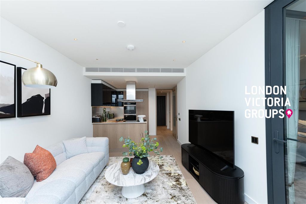 Property photo 3 of 15 1-6499.Jpg