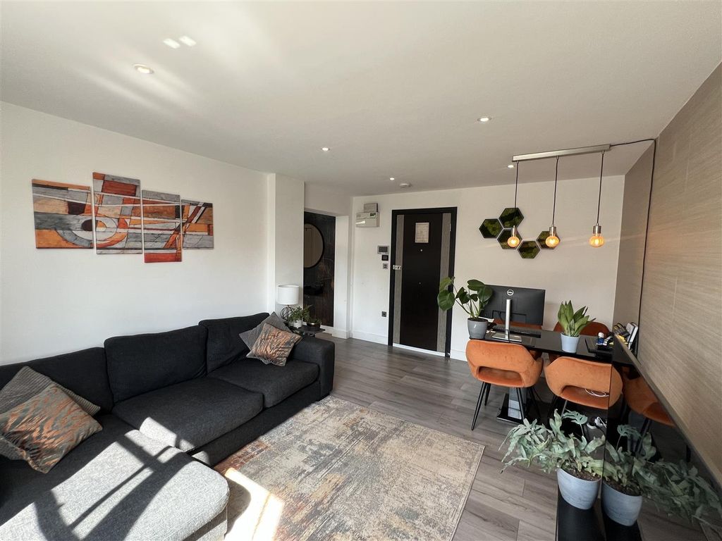 Property photo 1 of 6 Living Room Shot 2.Jpg