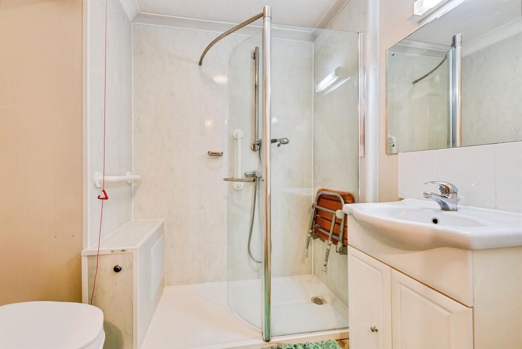 Property photo 3 of 11