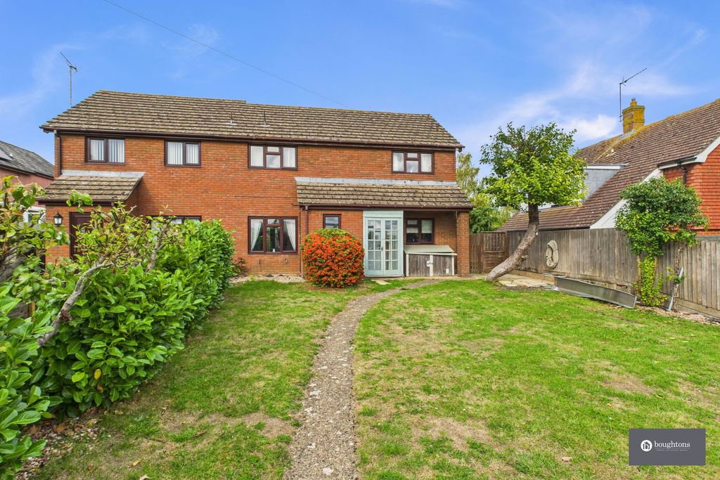 Property photo 1 of 26