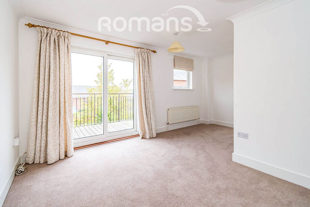 Property photo 2 of 10 2