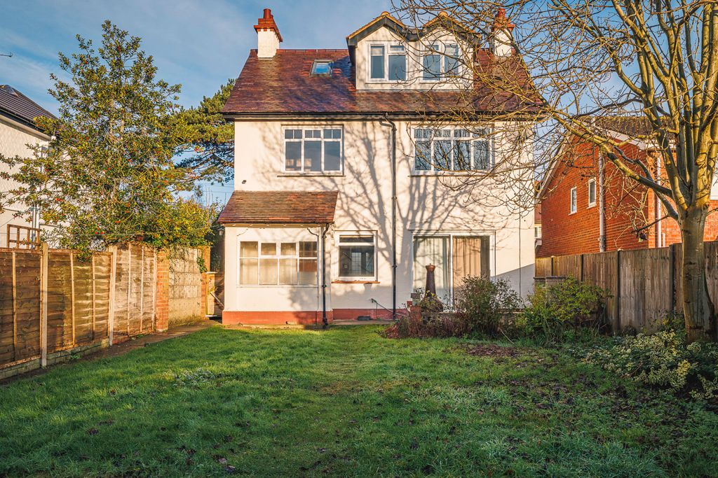 Property photo 3 of 22 Picture No. 37