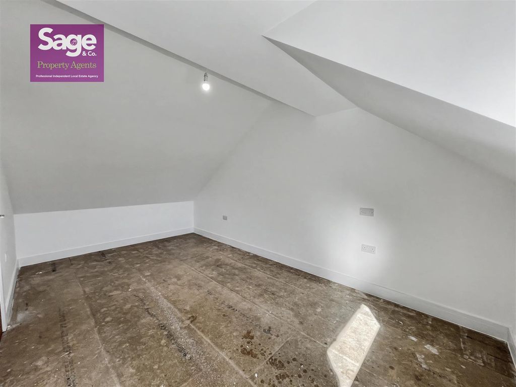 Additional image 21 of 5 bed detached house for saleCelynen Close, Newbridge NP11