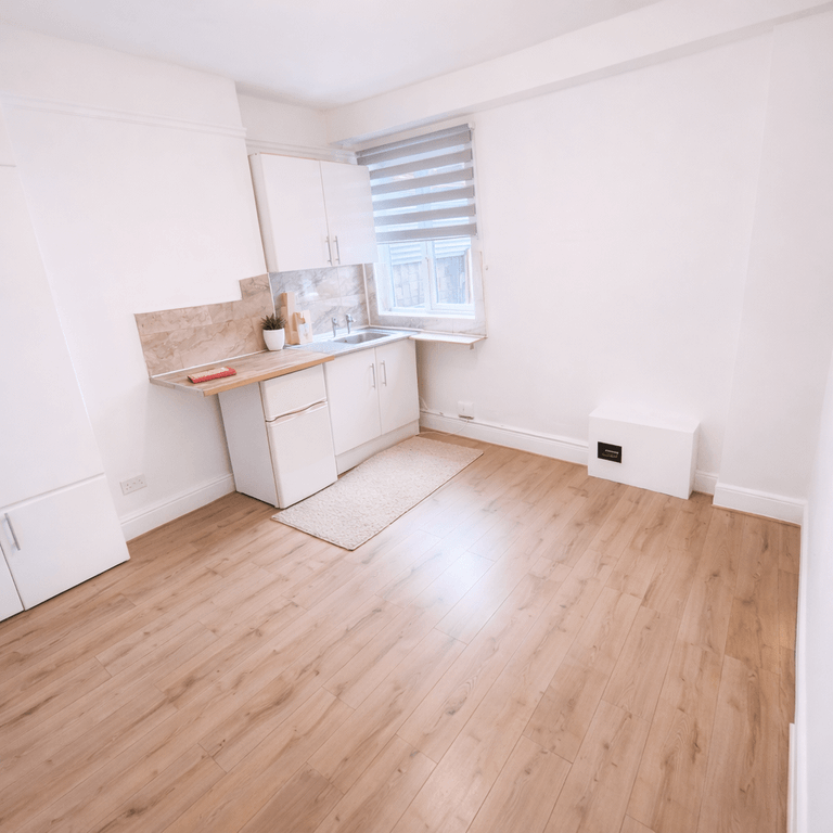 Property photo 2 of 2 Room