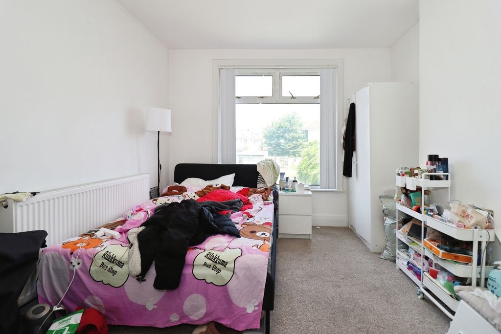 Property photo 3 of 16 Pbox-Img.Jpg