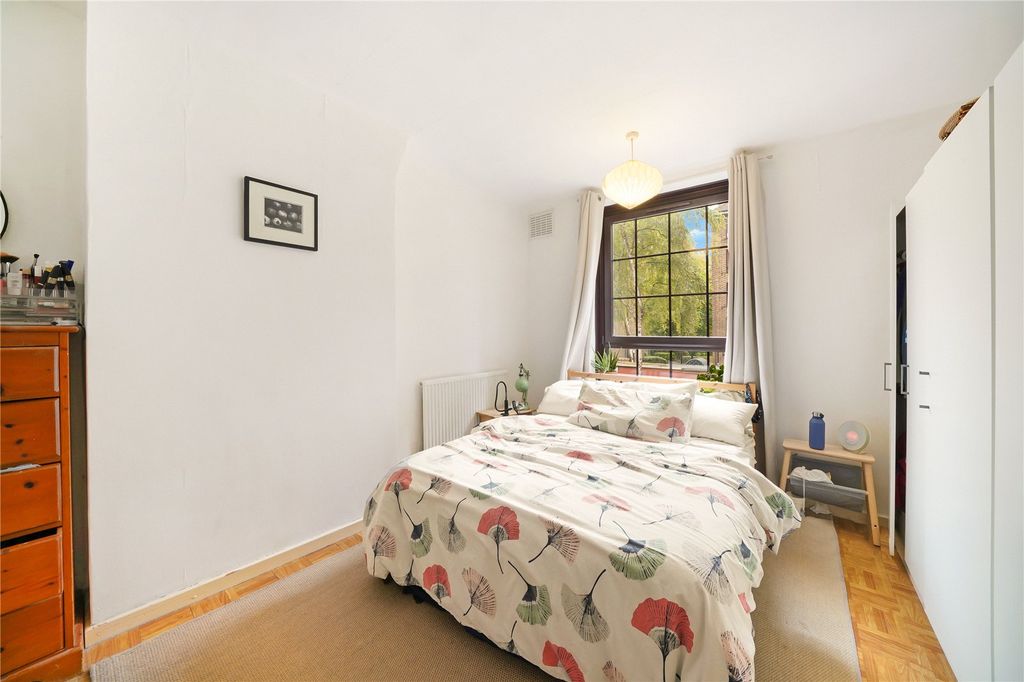 Property photo 2 of 15 Picture No. 02
