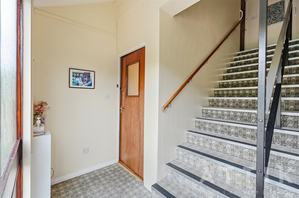 Additional image 8 of 1 bed flat for saleLondon Road, Halesworth IP19