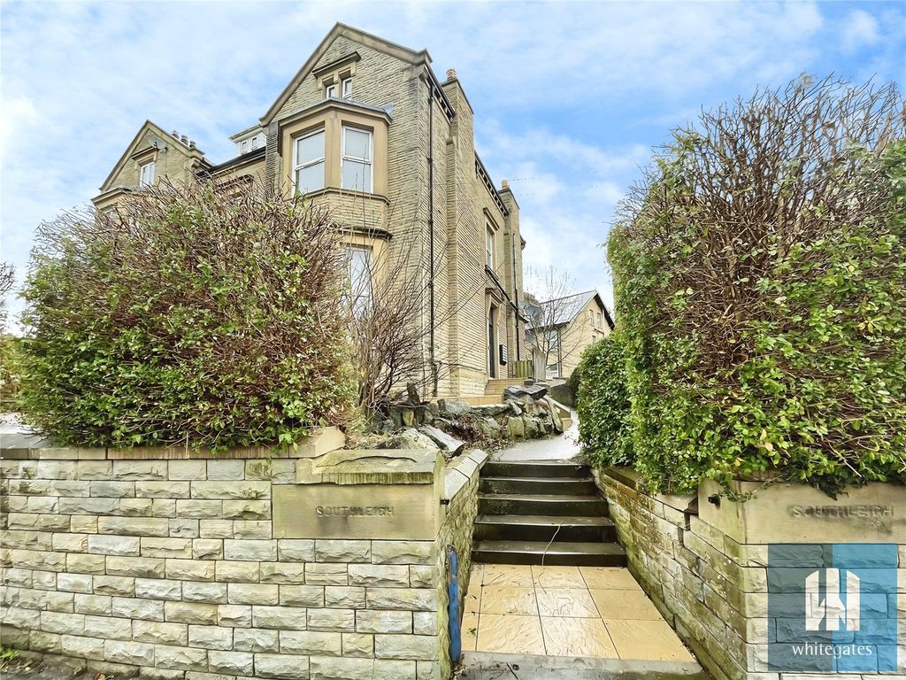 Property photo 2 of 11 Picture No. 22