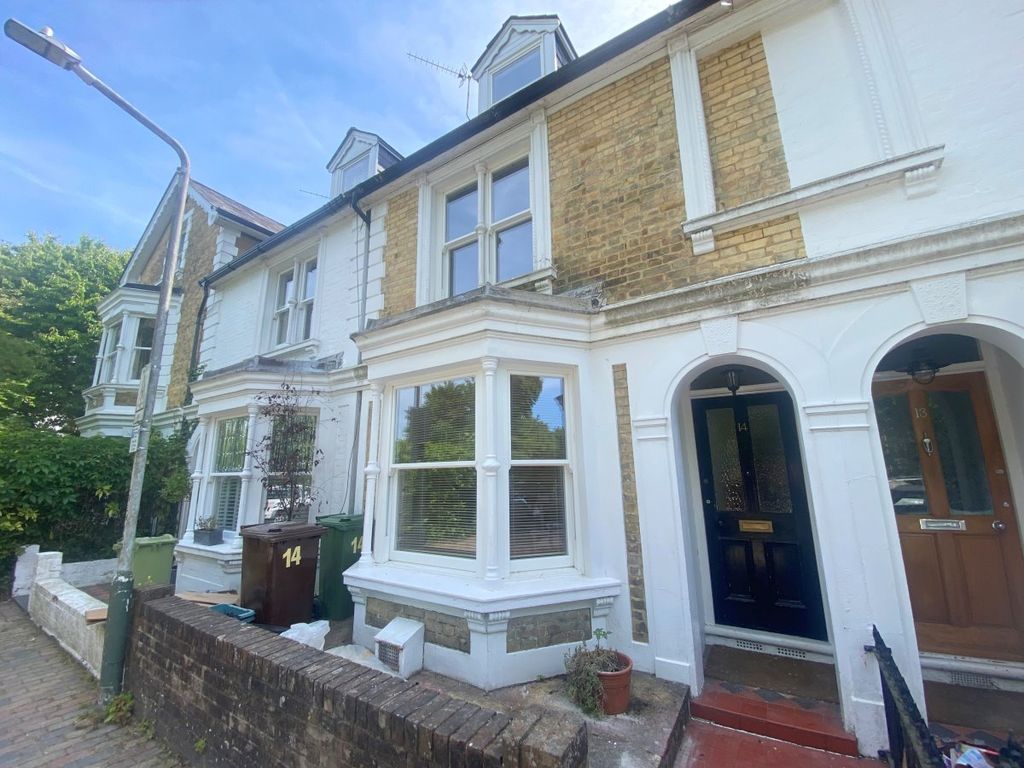 Property photo 1 of 10 3 Bed Unfurnished Terraced