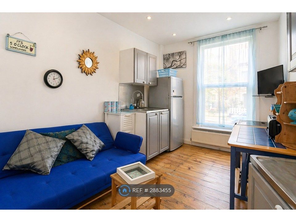 Property photo 1 of 8