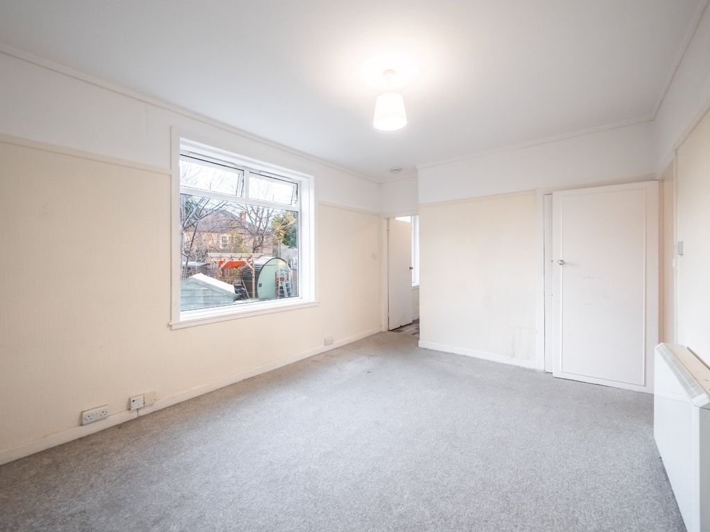 Property photo 3 of 13 Picture 3