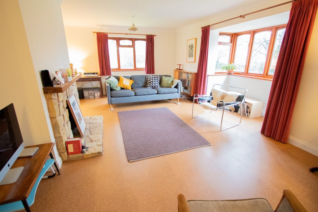 Property photo 3 of 16