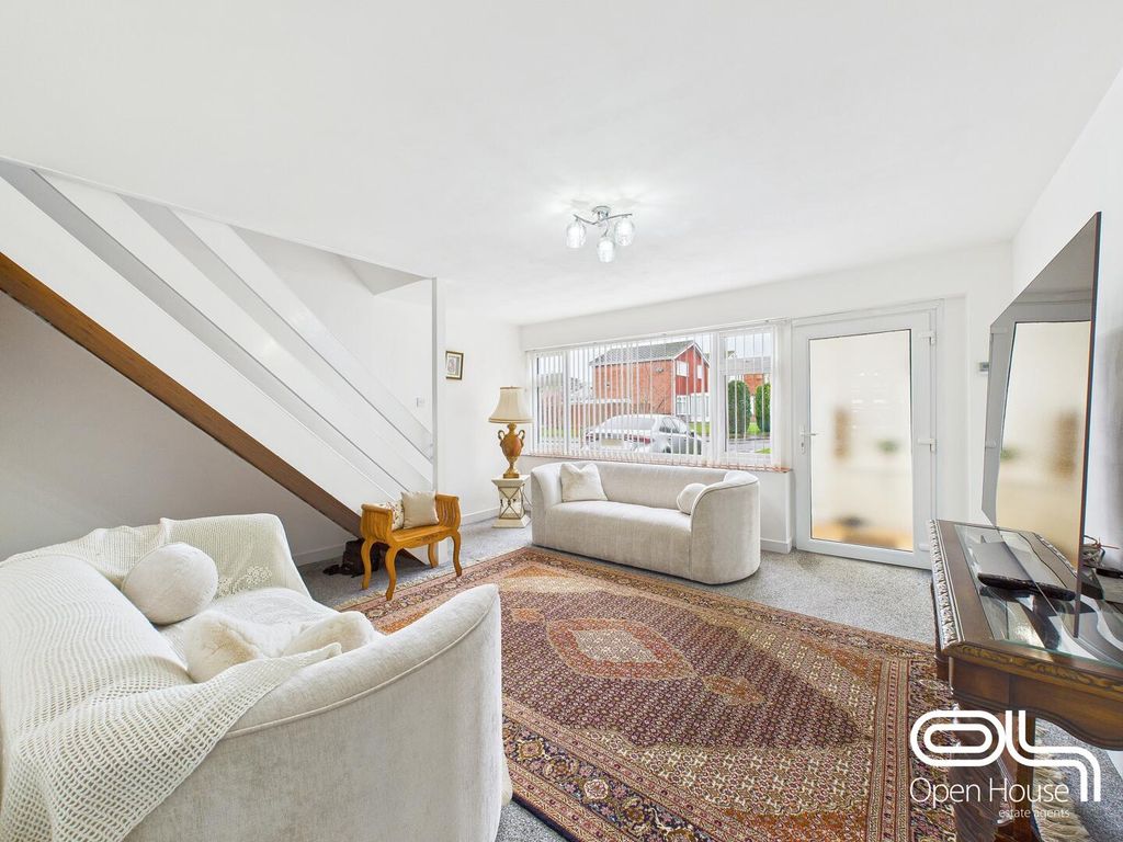 Property photo 2 of 17 Living Room