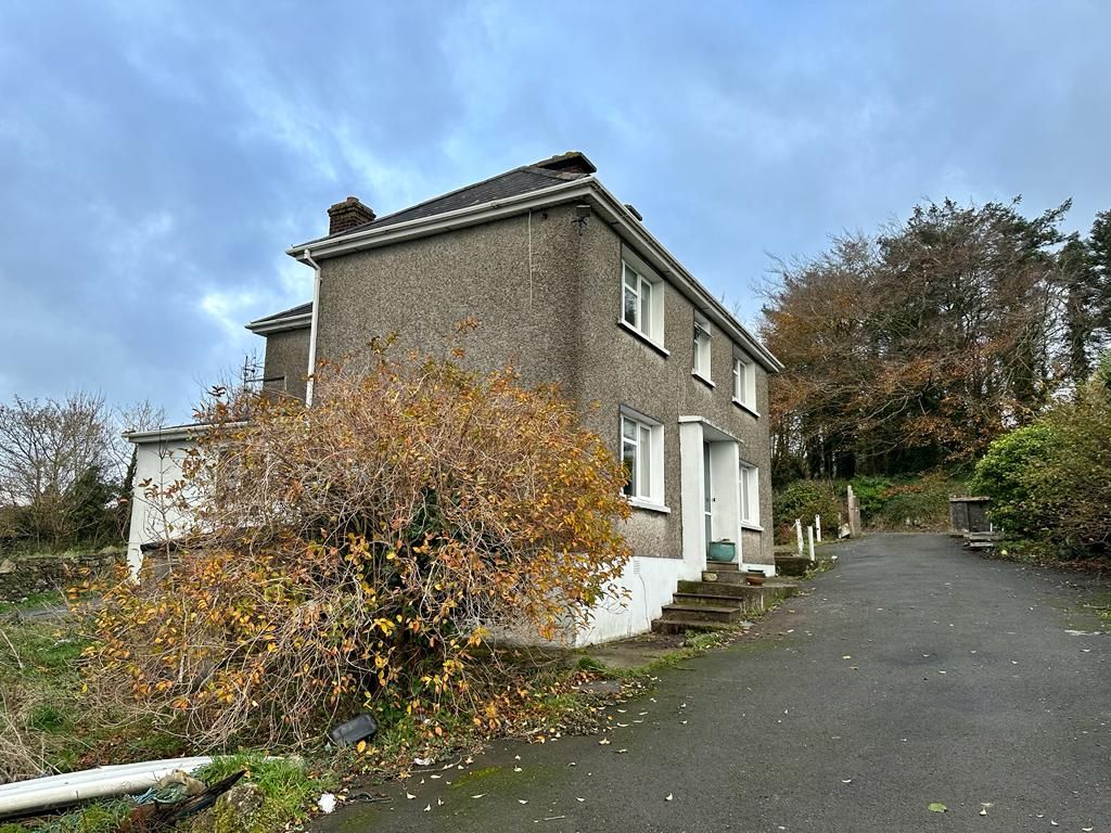 Property photo 2 of 23