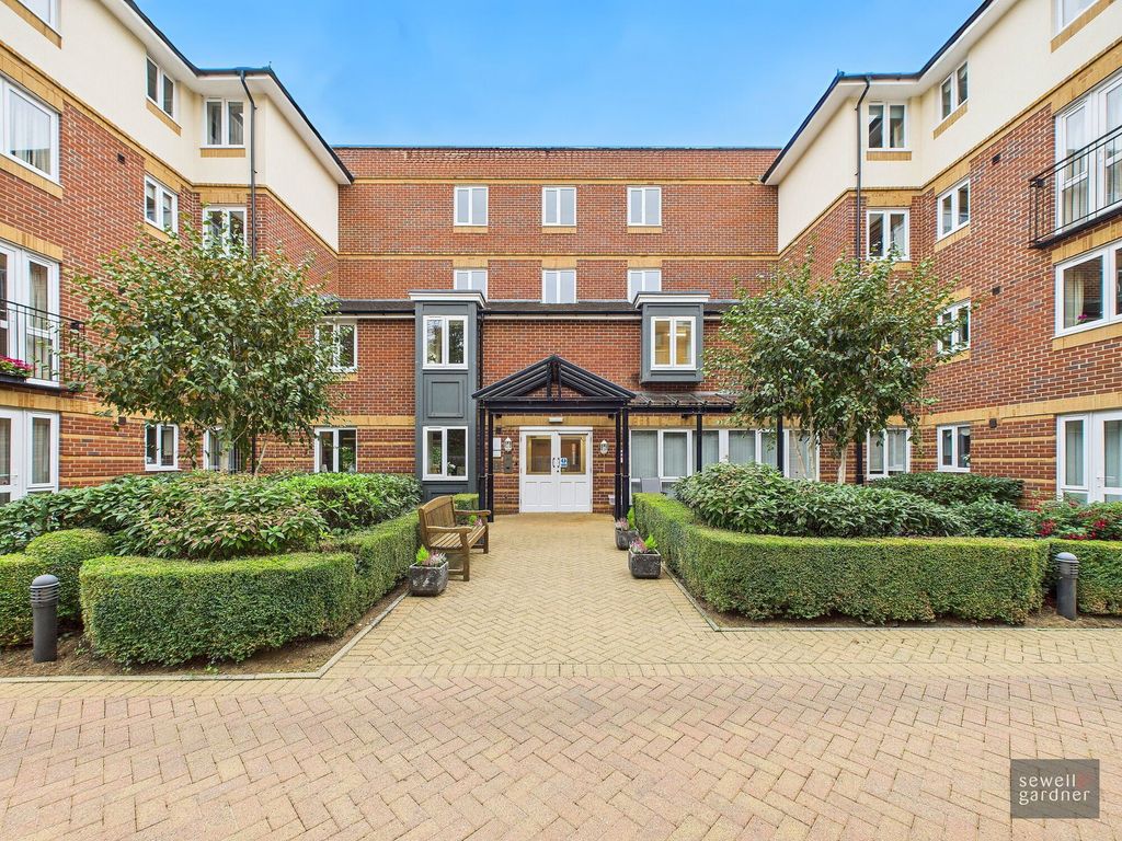 Property photo 1 of 13